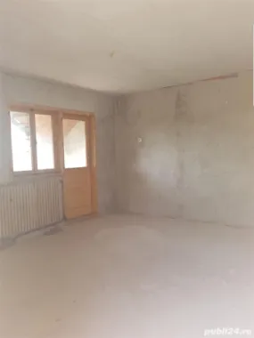 Vand schimb casa, teren Viile Satu Mare cu apartament, casa cu si fara diferenta