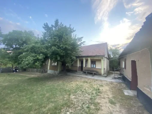 Casa de vanzare, Supuru de Sus