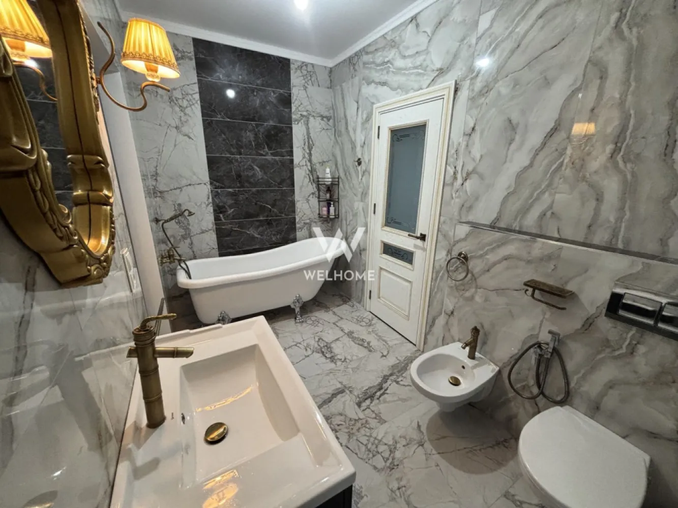Casa INDIVIDUALA 6 camere, curte superba - zona Brana, Selimbar