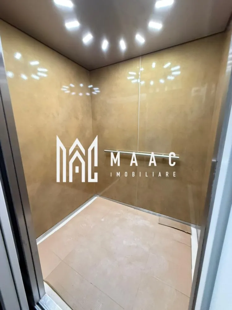 Apartament 3 camere nou | Garaj | Balcon | Boxa | Central