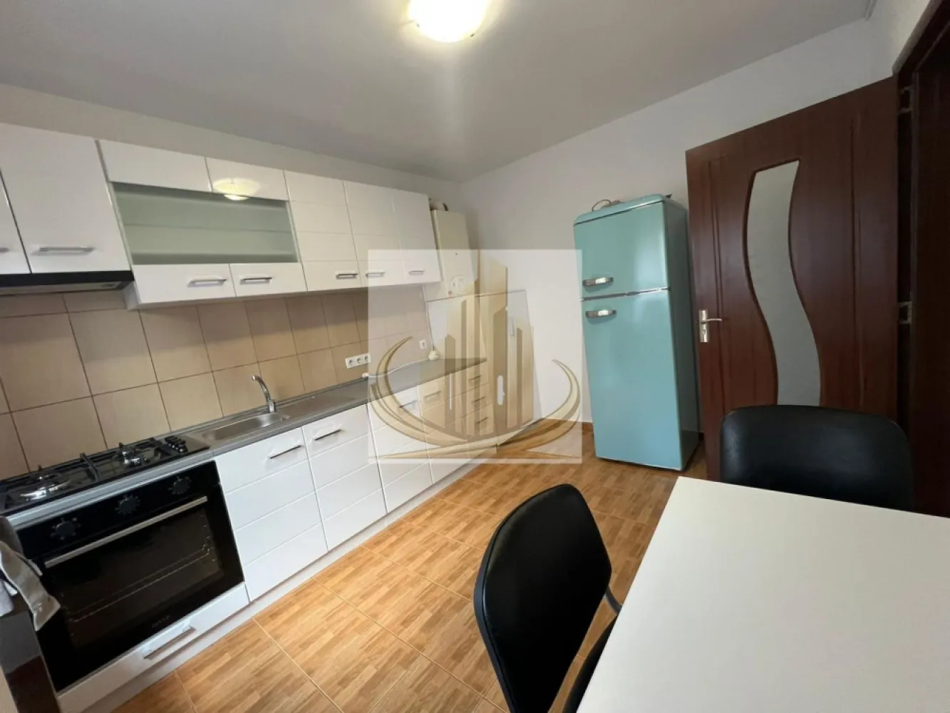 Casă individuală, 115 mp – Dumbrăvița, zonă liniștită, aproape de lac