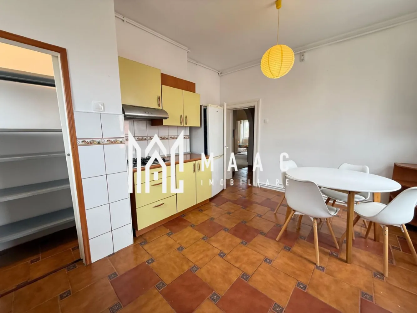 Penthouse 4 camere | Decomandat | Balcon | Zona Sub Arini