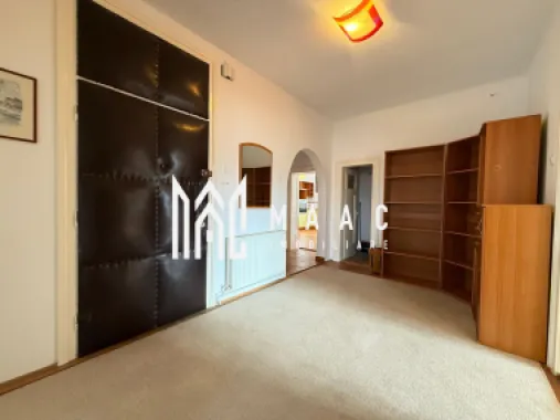 Penthouse 4 camere | Decomandat | Balcon | Zona Sub Arini