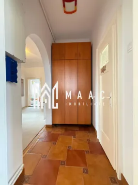 Penthouse 4 camere | Decomandat | Balcon | Zona Sub Arini