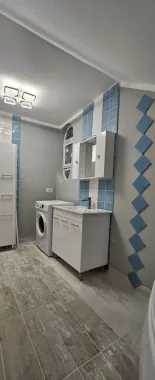 De inchiriat, vila noua - Bariera Traian - Lacul Brates