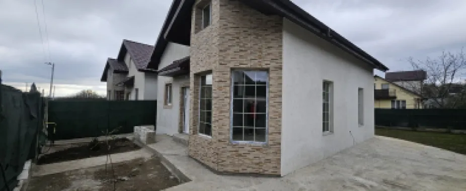 De inchiriat, vila noua - Bariera Traian - Lacul Brates