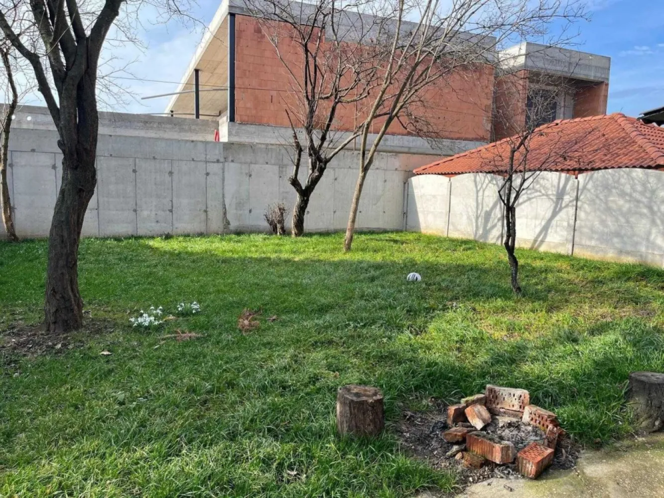 Vând apartament 2 camere, renovat - Cartierul Funcționarilor