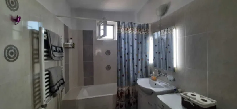 Agentia Imobiliara BRASADAS vinde ap 2 cam Sol Lic. Ortodox.