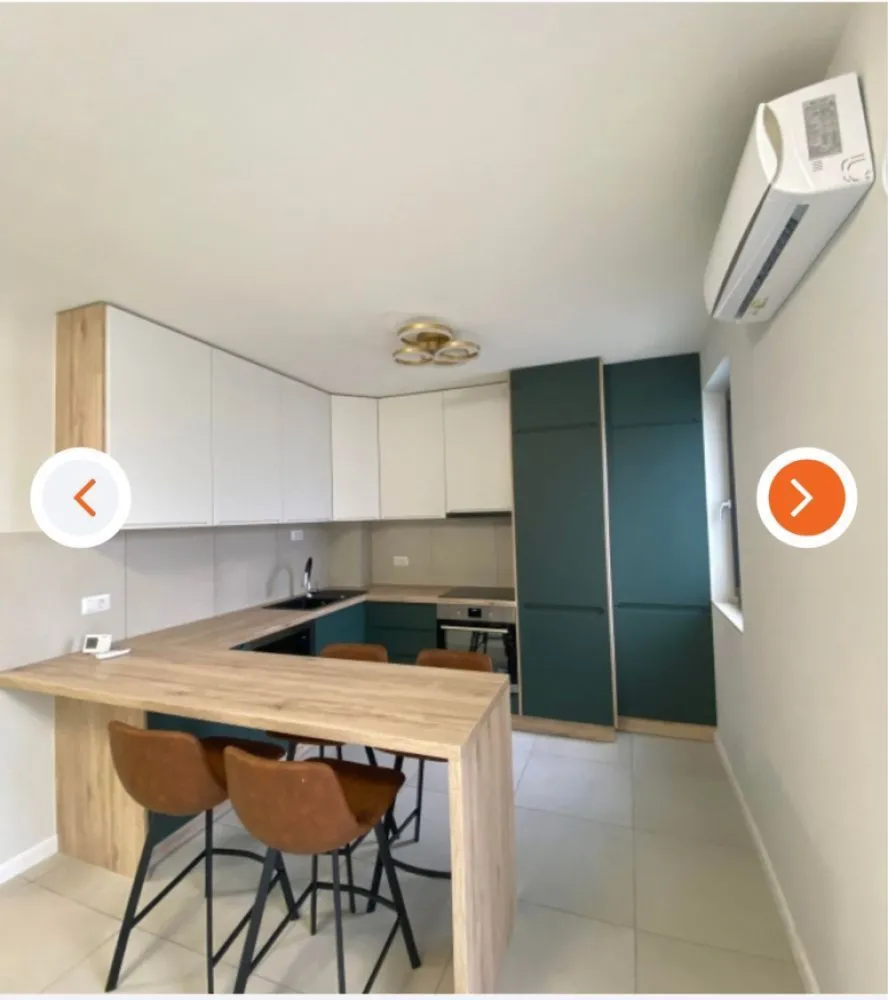 BRASADAS vinde ap 3 cam etaj 1/4 in Micro 16. - Agentia Imobiliara BRASADAS vinde apartament NOU cu 3 camere in Micro 16. Hol de intrare, living cu bucatarie, loc de luat masa, 2 dormitoare, baie, balcon, centrala. termica, termopane, usa metalica de siguranta, usi interioare noi, sistem aer conditionat, incalzire in pardoseala, loc de parcare. Cu lift, izolat exterior, mobilat si utilat, complet nou. Www.brasadas.com.