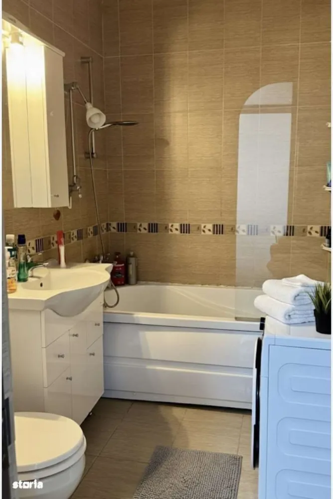 PF vand apartament 3 camere 70mp in curte la Vivo nu se plateste tva
