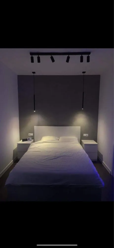 Apartament Spitalul Regional Floresti - Preț negociabil. Imobil disponibil pentru vânzare începând cu 15 ianuarie 2026. În prezent, proprietatea este închiriată, cu contract activ. Pentru informații suplimentare, vă rugăm să ne contactați în privat la WhatsApp: 07********34. Loc de parcare subteran: 10.000 euro