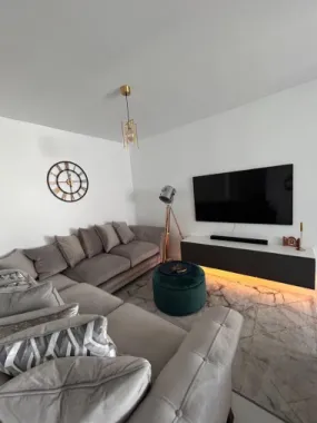 Apartament Spitalul Regional Floresti