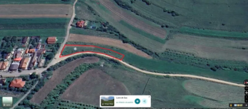Vand teren Hala , casa , duplex ,la asfalt Luna de sus 1000mp