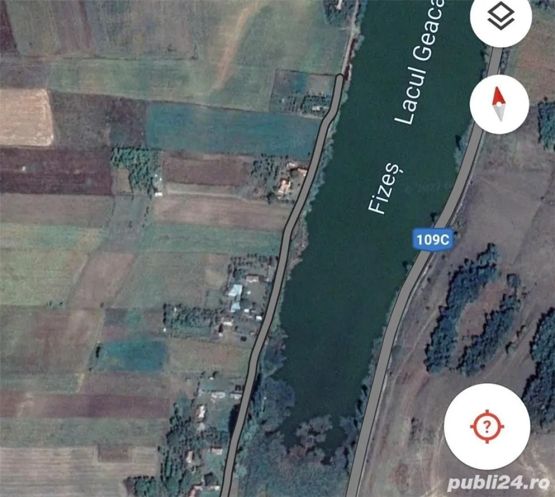 De vanzare teren cu front la LAC - De vanzare teren 12 000 mp + 3000 mp sub luciu de apa , pe lacul Geaca 3,in loc Geaca ,jud.cluj, utilitati la limita terenului ( curent, apa de la retea) tel, , pret 17 eur. tel,