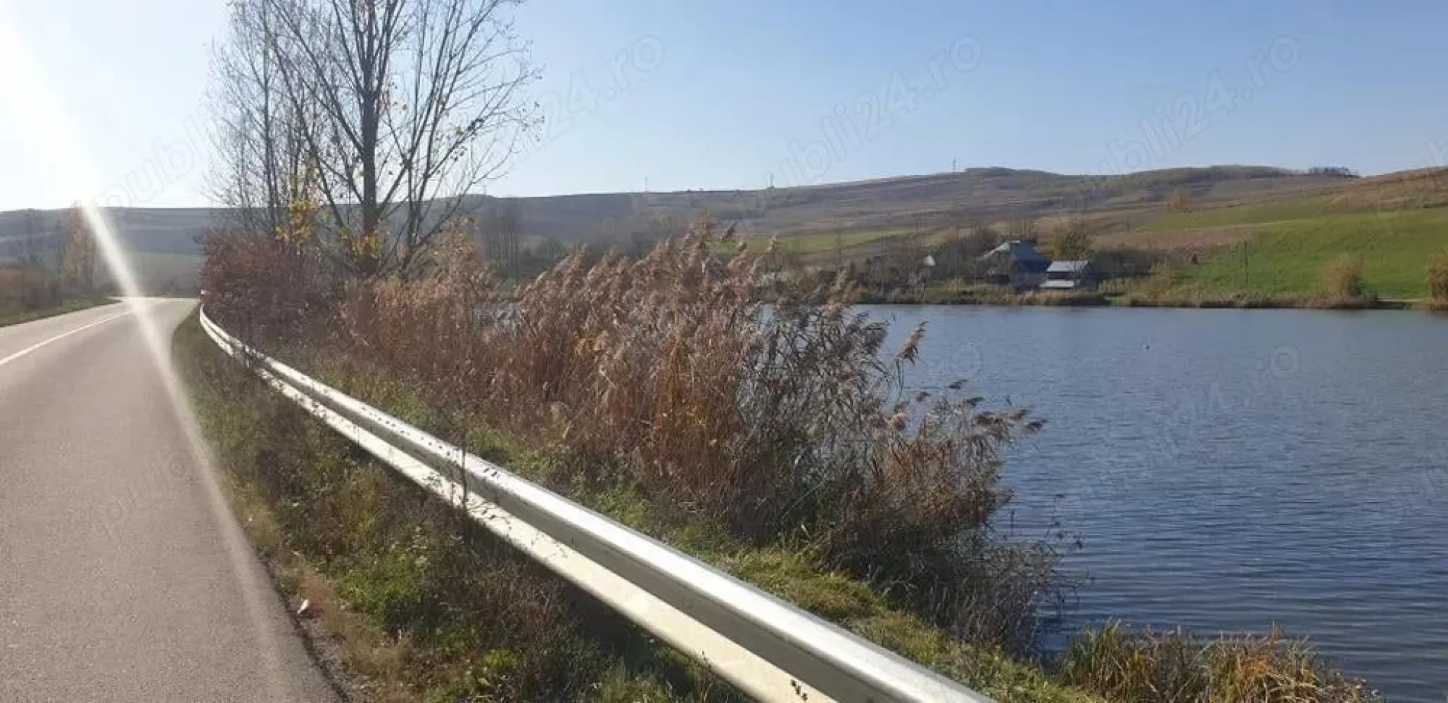 De vanzare teren cu front la LAC