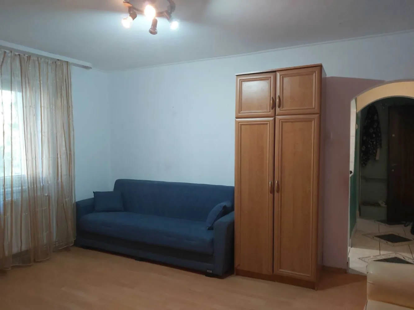 BRASADAS vinde ap 3 cam utilat etaj 2/4 Micro14 Prahova.