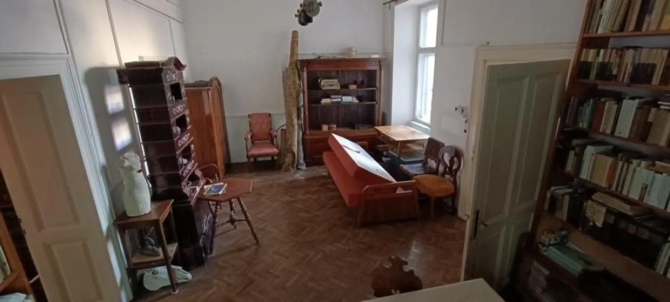 Apartament ultracentral de 100m2 de vânzare