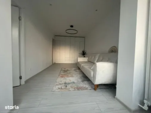 Garsonieră zona The Office/Farmec-Renovata integral