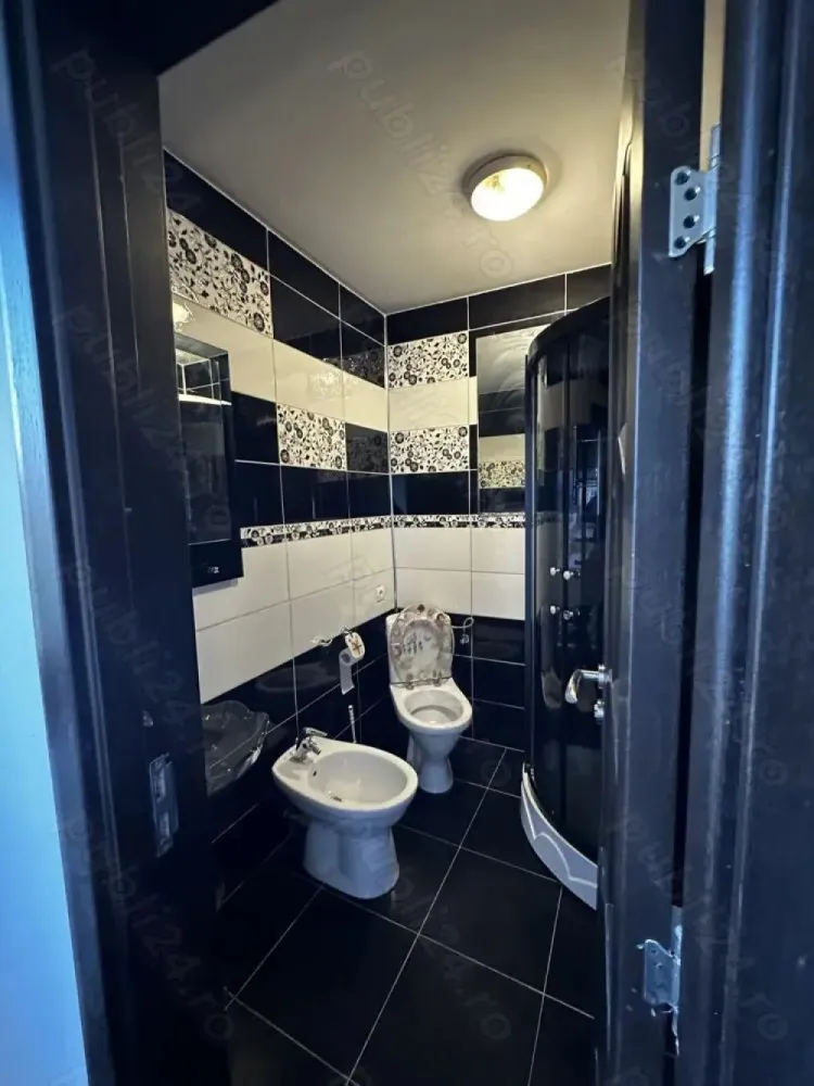 BRASADAS vinde Duplex 4 cam și curte 80 mp IRIS Bd. Muncii.