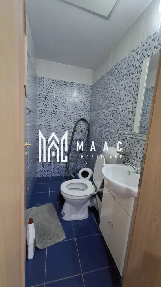 Casa 8 camere | 308mpu | 2 Apartamente | Selimbar