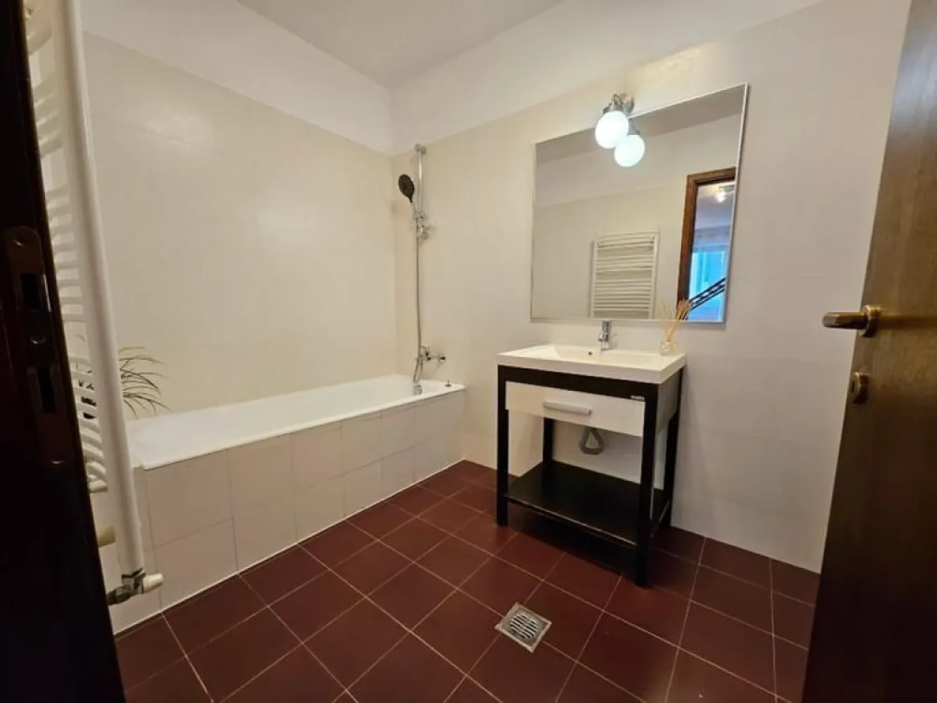 PROPRIETAR-Apartament Herastrau Nordului, 2 parcari,boxa,vedere libera