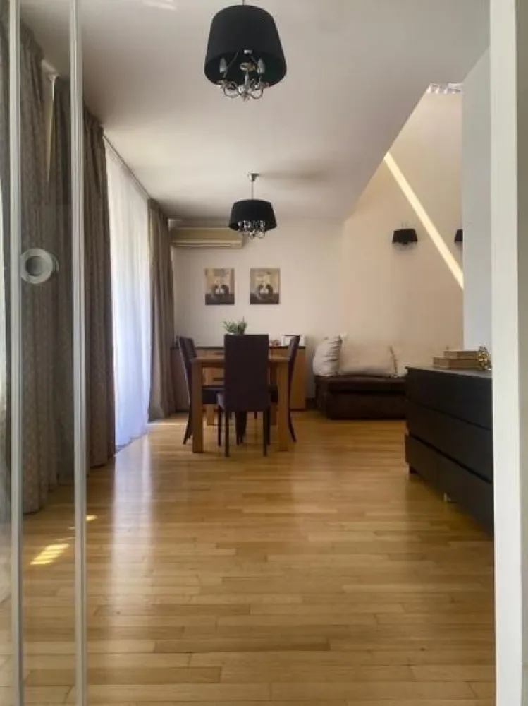 Vand Apartament 5 camere duplex-doua locuri de parcare Soseaua Nordului