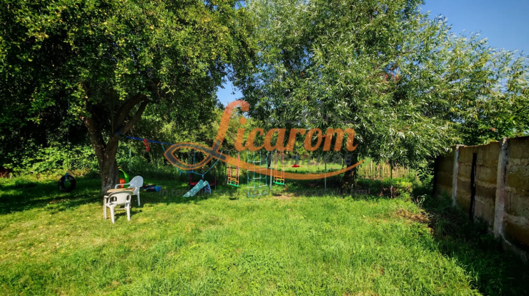 CASA SASEASCA comuna VULCAN,zona foarte buna,teren 3000 mp