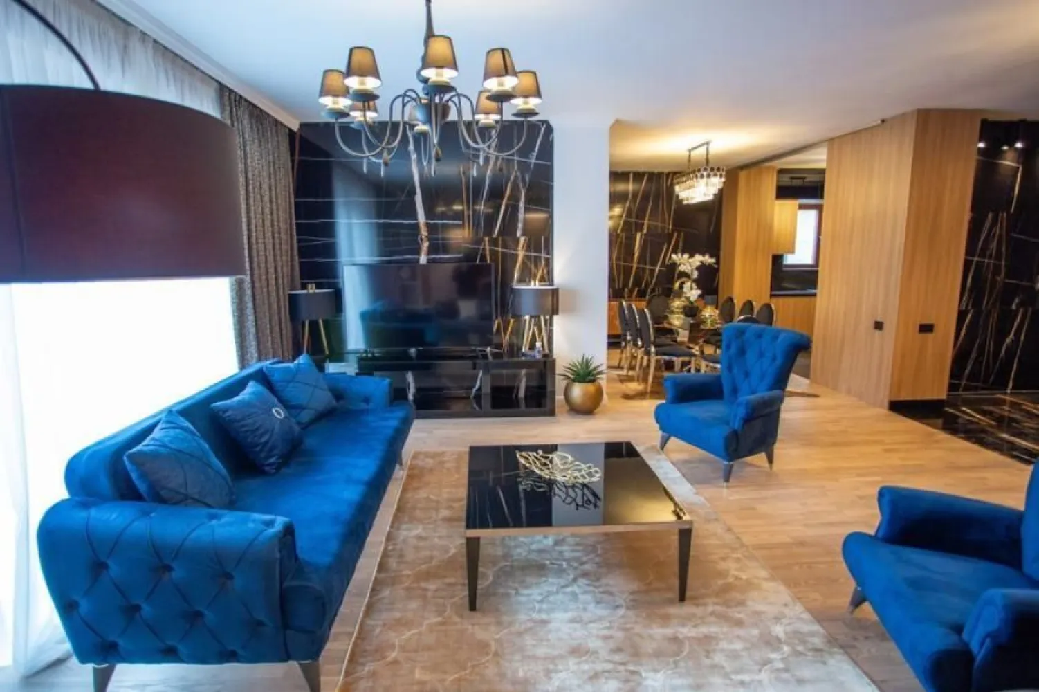 DE VANZARE AP 4 CAMERE LUX, NOU - Apartament Lux, NOU, DE VANZARE