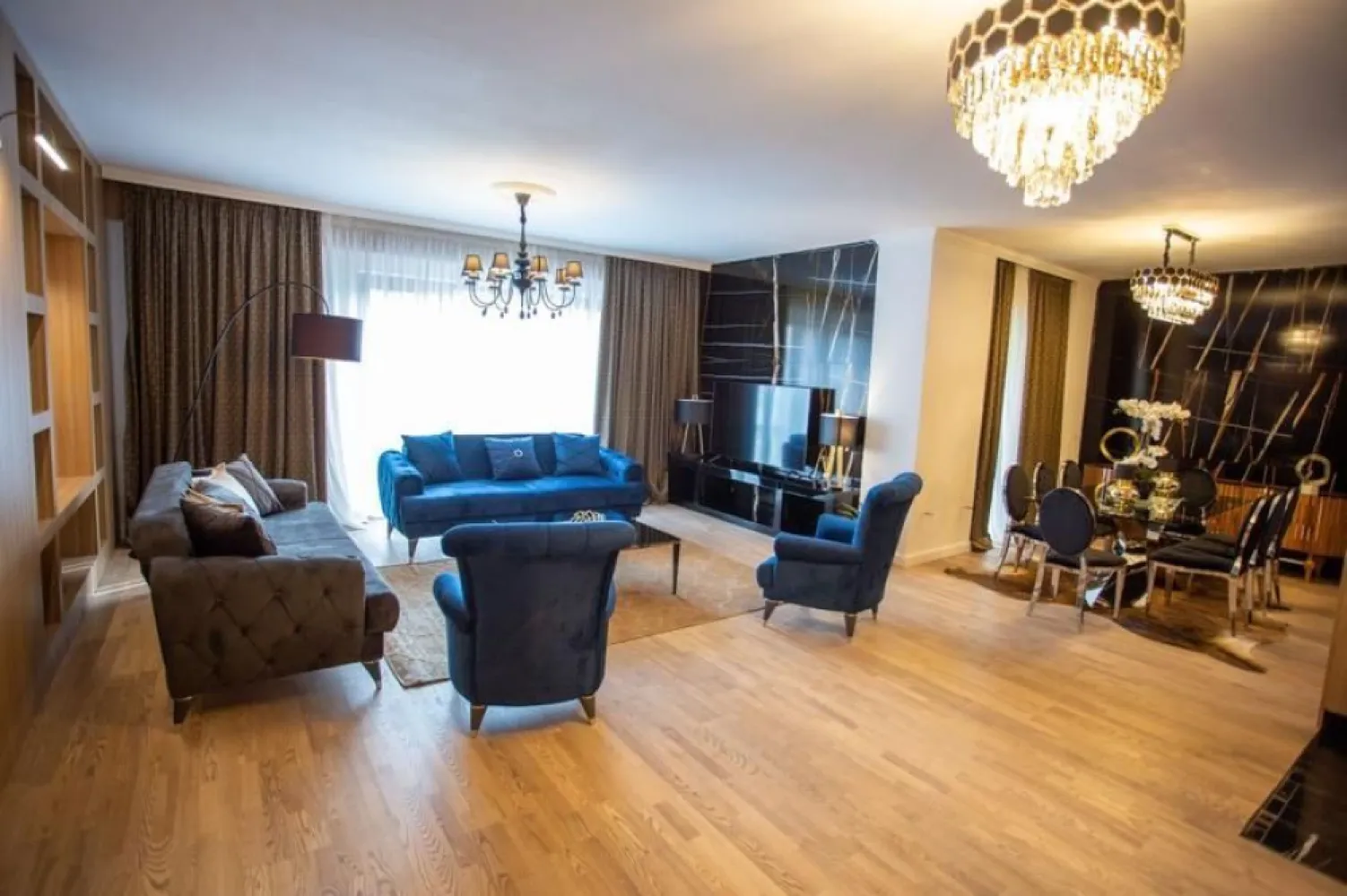 DE VANZARE AP 4 CAMERE LUX, NOU - Apartament Lux, NOU, DE VANZARE