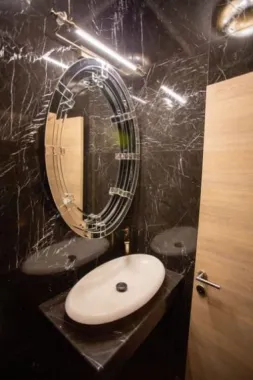 DE VANZARE AP 4 CAMERE LUX, NOU