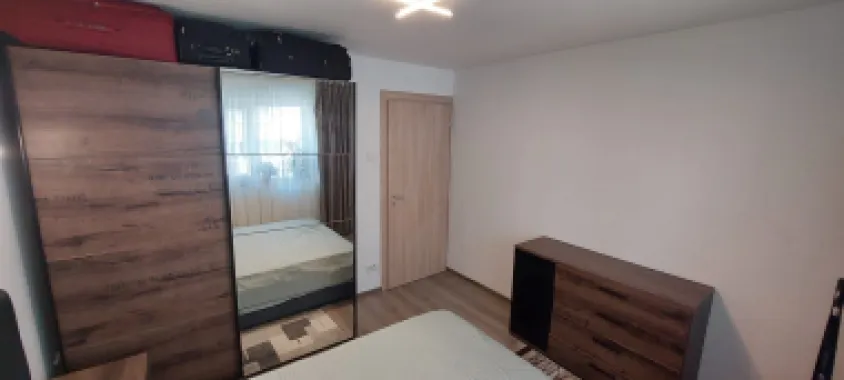 Bd. Unirii, 3 camere, 2 bai, centrala termica, parcare, lux