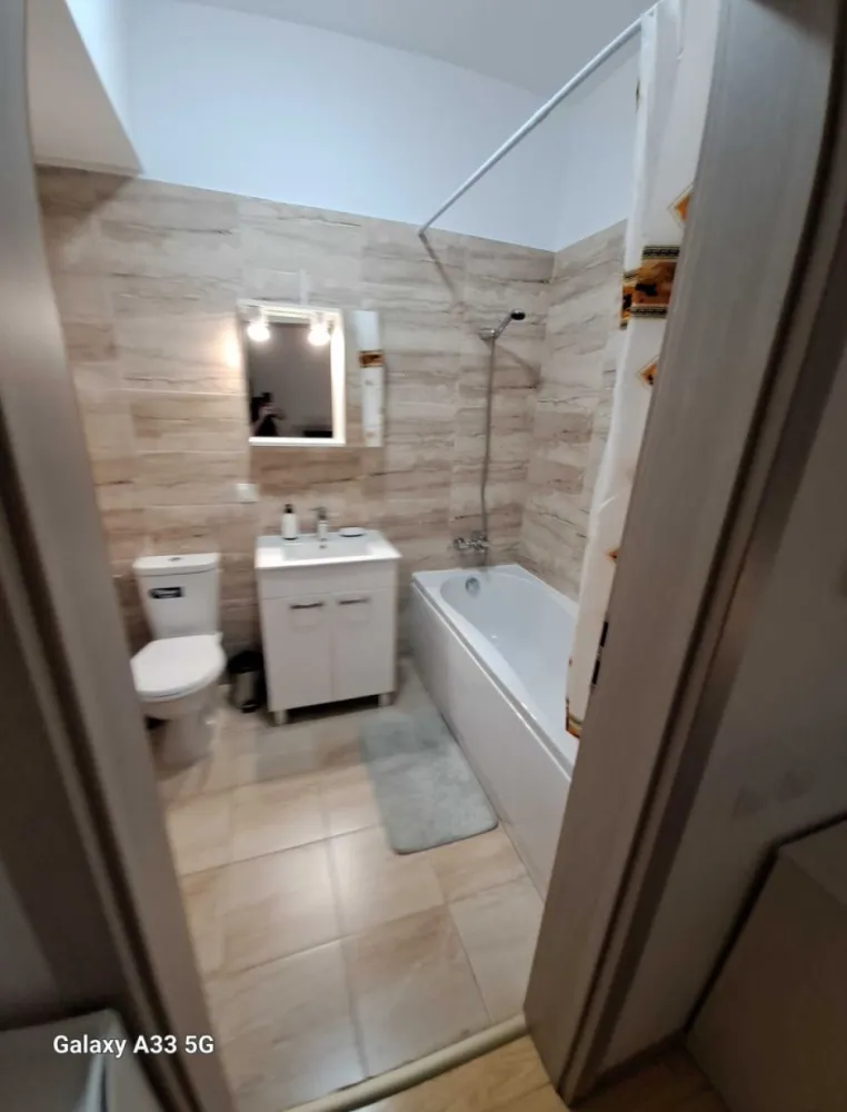 Închiriez garsoniera decomandata in bloc nou - Matei Basarab