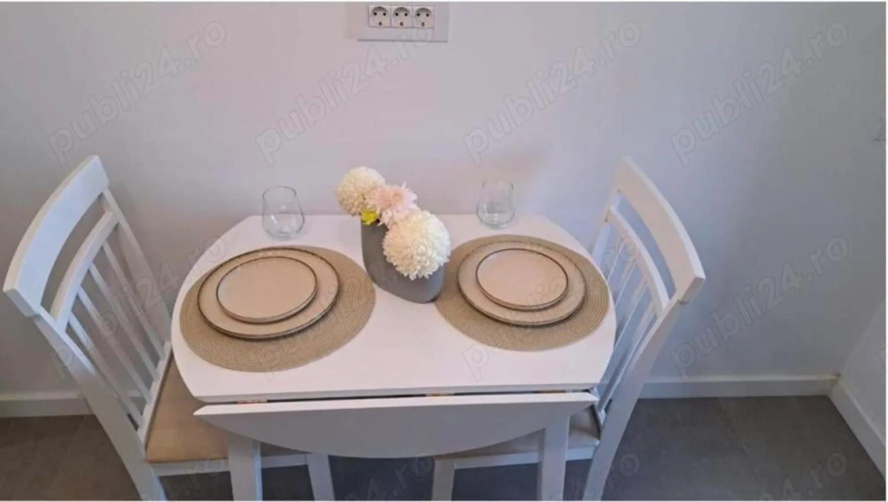 Herastrau (Parcului 20), apartament 2 camere, complet decomandat, bloc nou