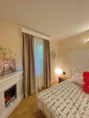 BRASADAS închiriază ap 2 cam etaj 1/2 Floreasca.
