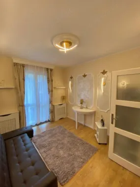 BRASADAS închiriază ap 2 cam etaj 1/2 Floreasca.
