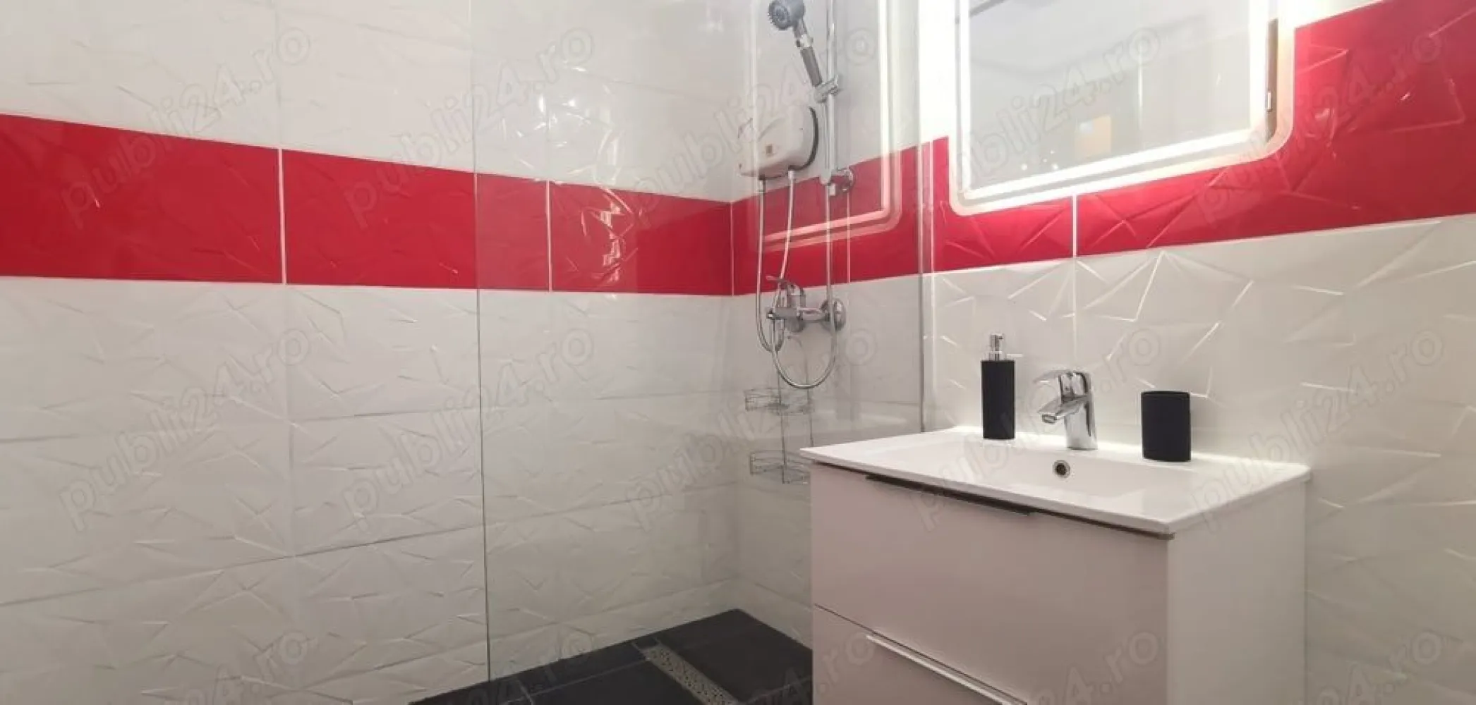 Proprietar Dorobanti Polona 2 camere decomandat renovat mobilat utilat cochet