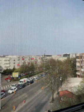 Inchiriez Ap 2 cam zona foarte buna AUREL VLAICU 2 min MALL PROMENADA!
