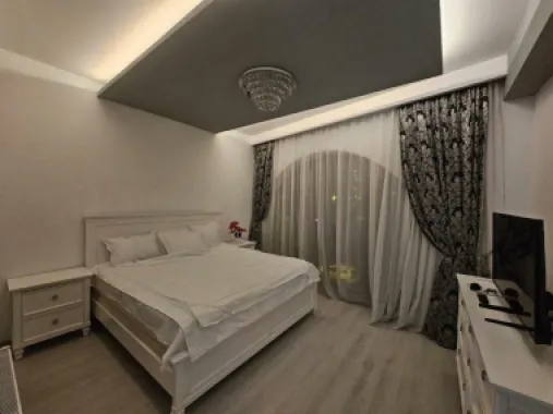 Inchiriez apartament zona Palatul Parlamentului, Marriott, Catedrala Neamului.