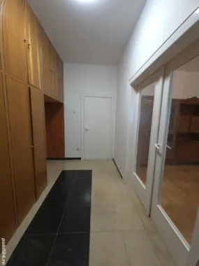 Apartament de închiriat persoana sau firma