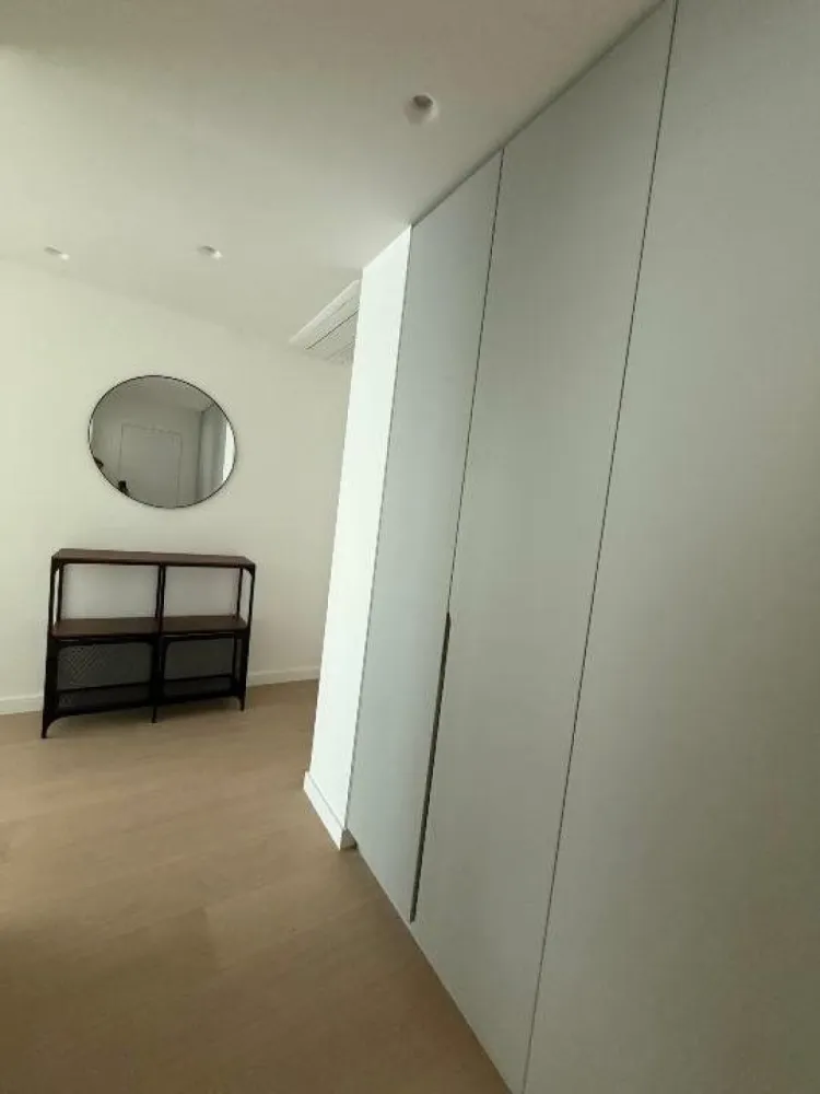 Închiriere apartament 2 camere cu vedere spectaculoasă la Sky Tower şi Promenada