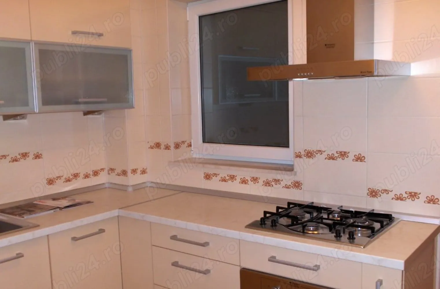 BRASADAS închiriază ap 2 camere Herastrau. - Agenția imobiliara BRASADAS închiriază apartament decomandat cu doua camere, la etajul 2/5, mobilat.