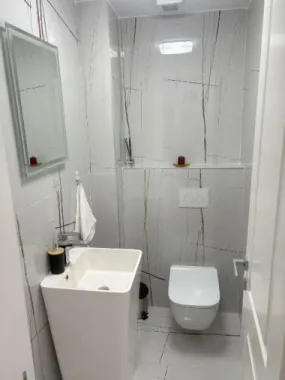 BRASADAS închiriază ap 2 cam. terasa, bloc NOU lux, UNIRII.