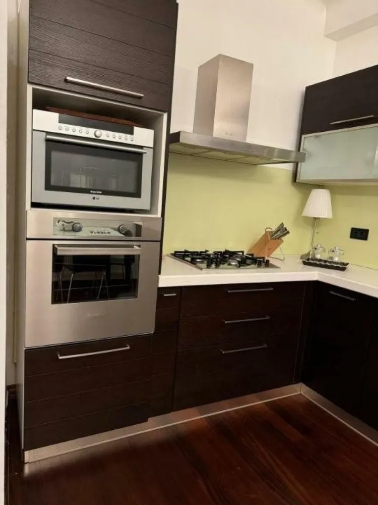 BRASADAS închiriază ap 2 cam. Dorobanti. - Agenția imobiliara BRASADAS închiriază apartament doua camere, doua bai, 78 mp, bloc boutique, centrala termica proprie.