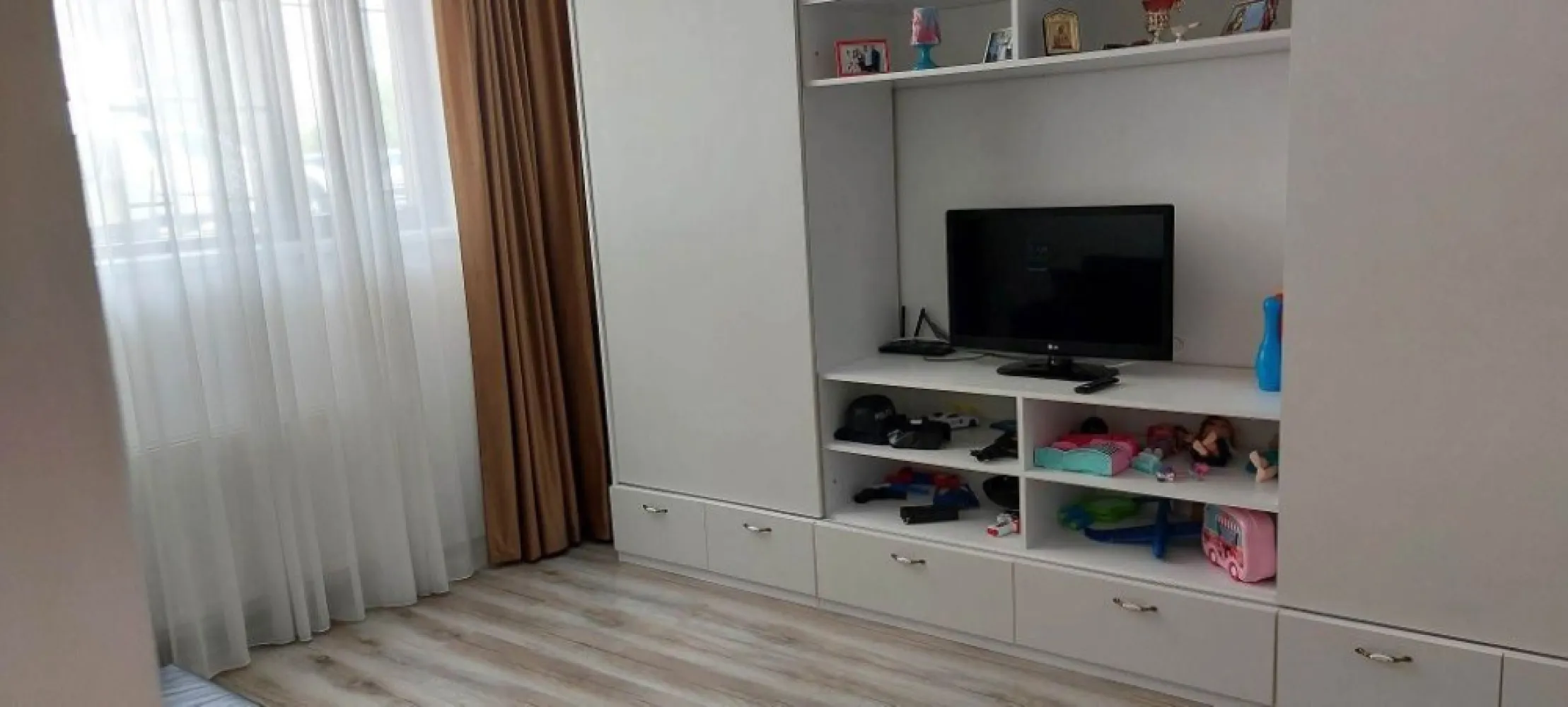 BRASADAS închiriază ap 2 cam la DEMISOL în CONFORT URBAN.