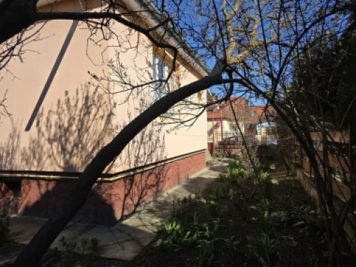 BRASADAS vinde casa 3 cam 120mp teren 7 ari zona Micro 17.