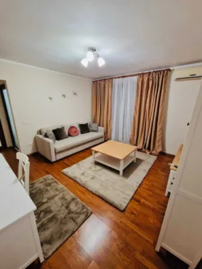 Inchiriez Apartament 2 camere Piata Amzei langa Teatrul Ion Creanga