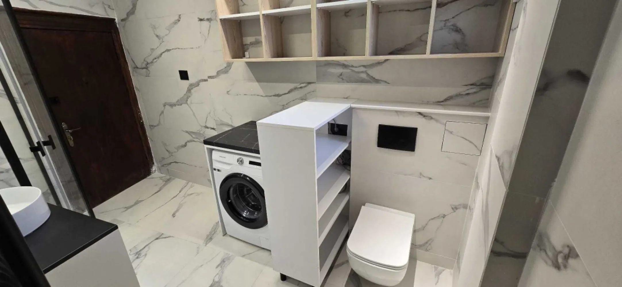 Inchiriez 2 camere, zona Vasile Lascar - Dacia
