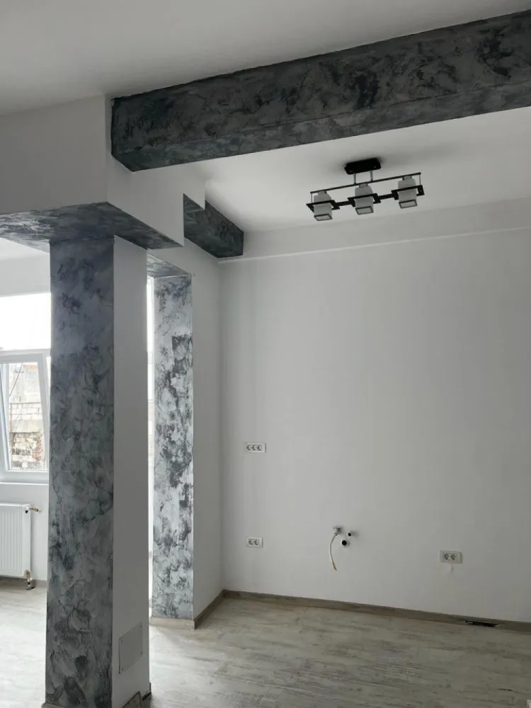 Apartament 2 camere De inchiriat zona magheru piata romana - Propietar inchirier apartament 2 camere 40mp recent renovat total!! Zona magheru piata romana stradal vis a vis de KFC romana si metrol Piata romana et5 din 8 Pentru mai multe detalii vorbim la telefon