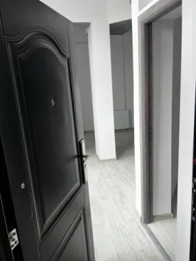 Apartament 2 camere De inchiriat zona magheru piata romana