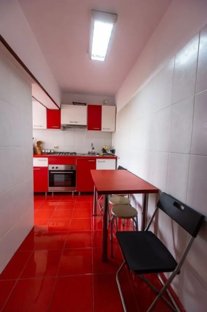 BRASADAS închiriază ap 2 cam Bd. Unirii, complet mobilat si utilat